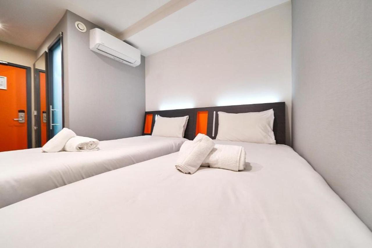 Easyhotel מילטון קינס מראה חיצוני תמונה