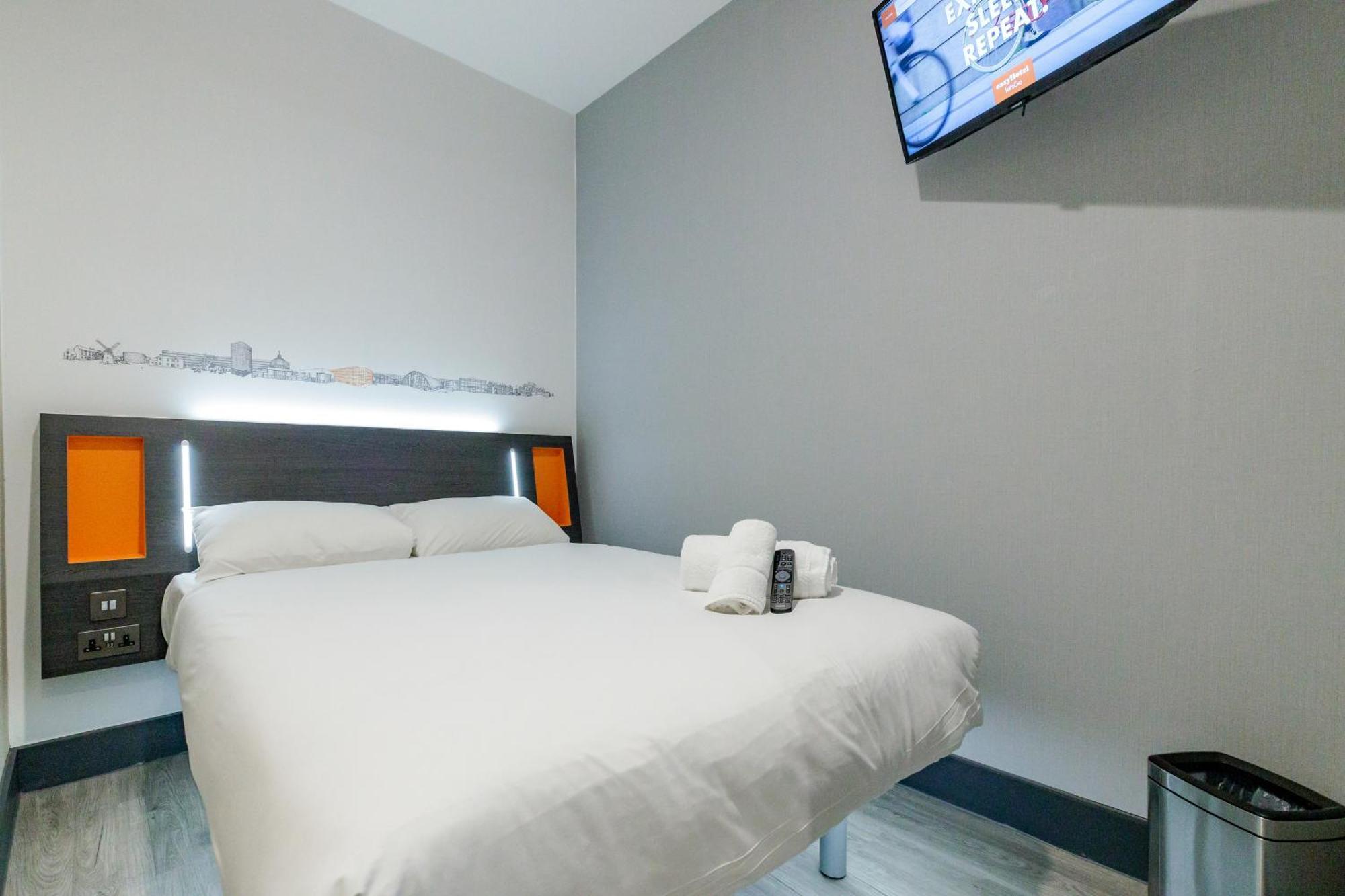 Easyhotel מילטון קינס מראה חיצוני תמונה