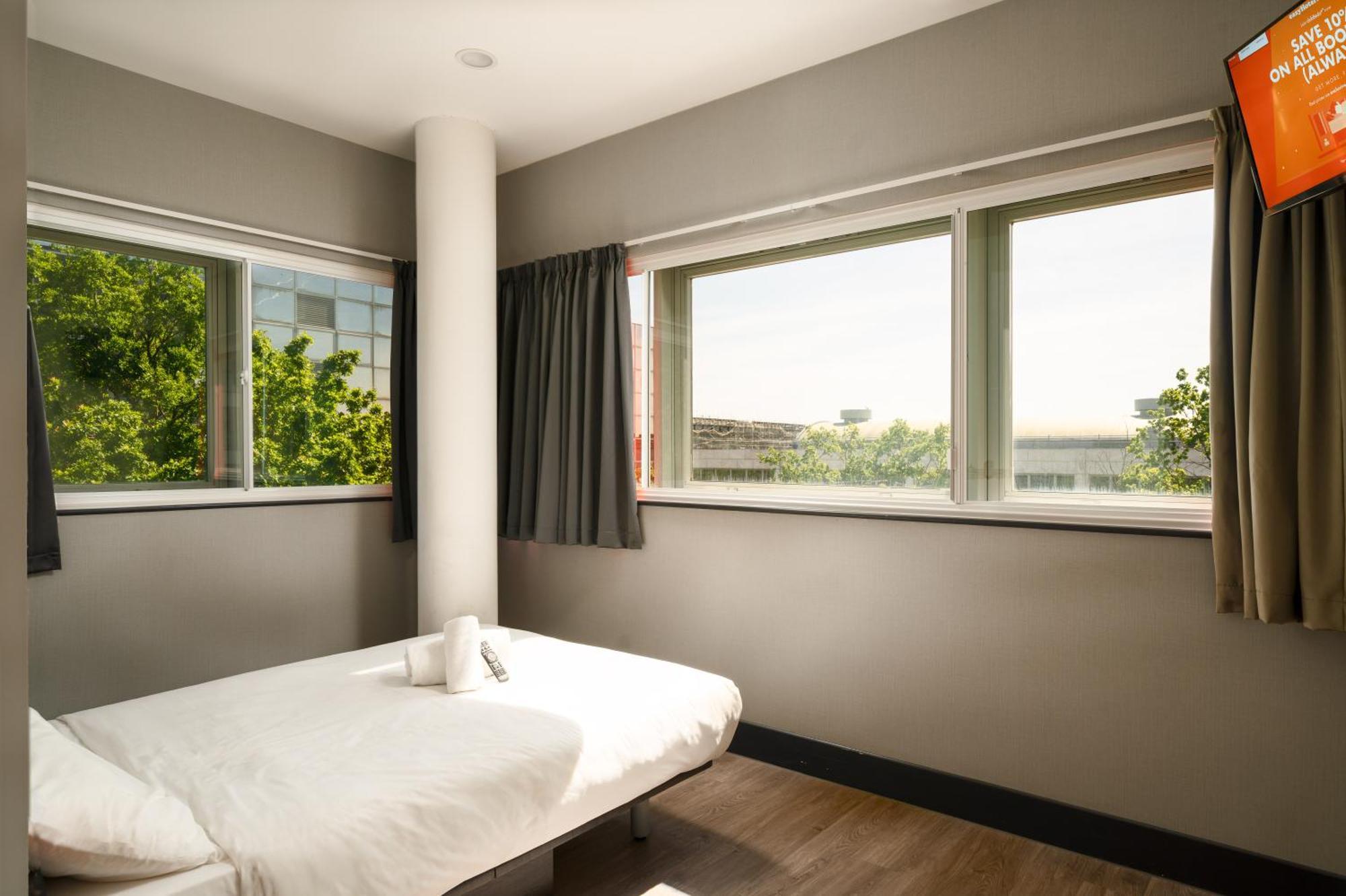 Easyhotel מילטון קינס מראה חיצוני תמונה